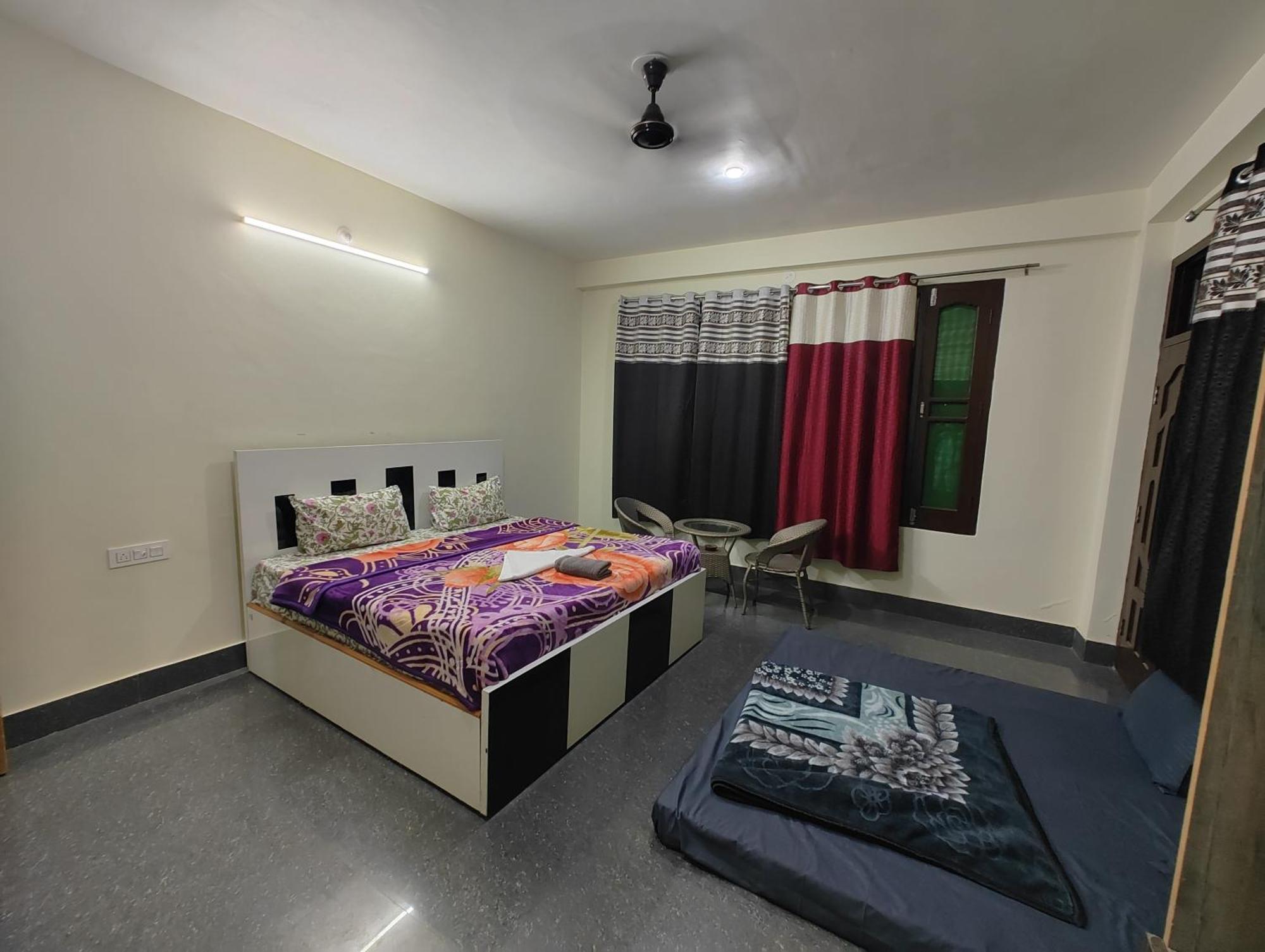 Triumph Bed And Breakfast And Cafe Kasol Exterior foto