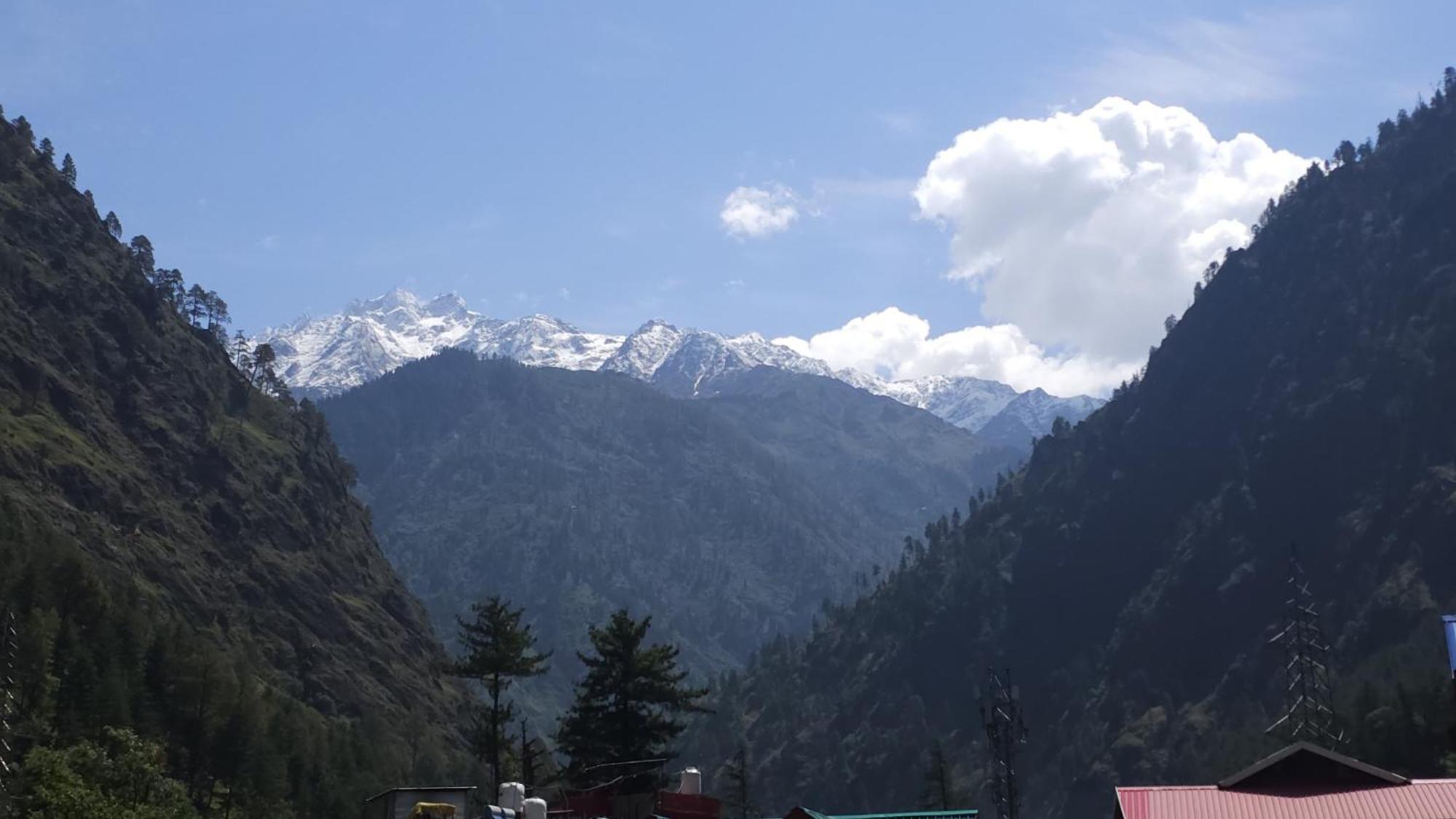 Triumph Bed And Breakfast And Cafe Kasol Exterior foto